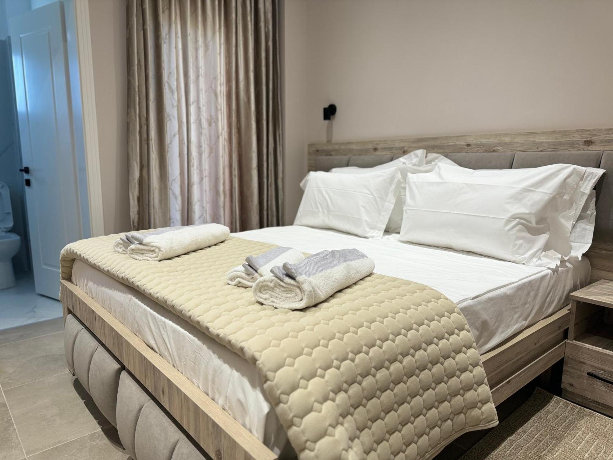 Hotel Kseal Përmet المظهر الخارجي الصورة