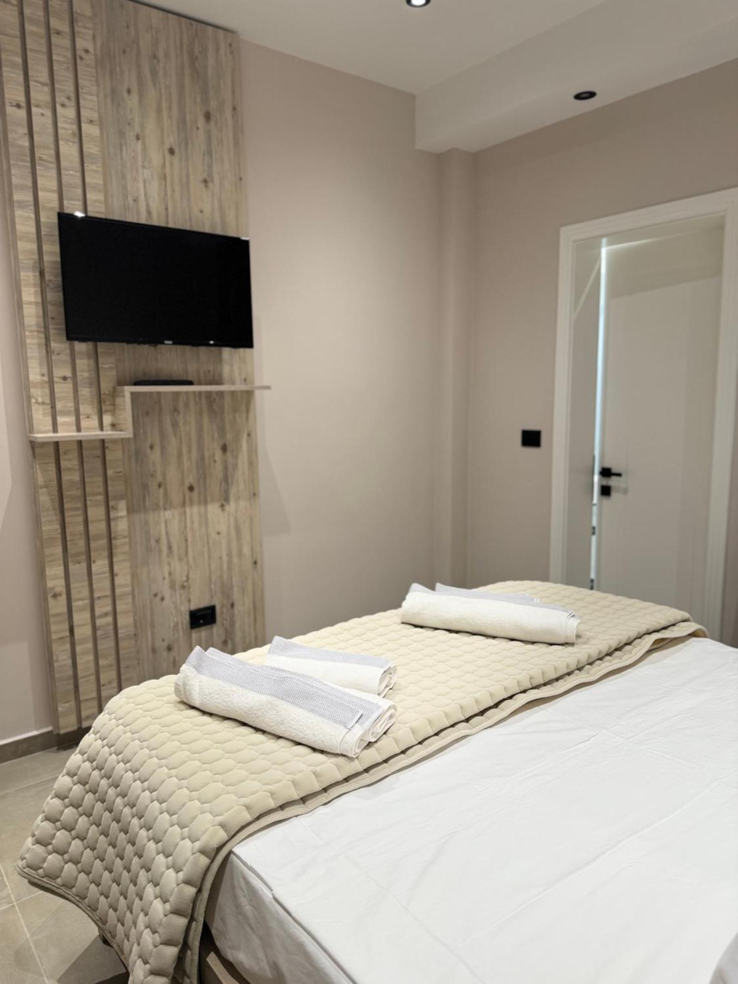 Hotel Kseal Përmet المظهر الخارجي الصورة
