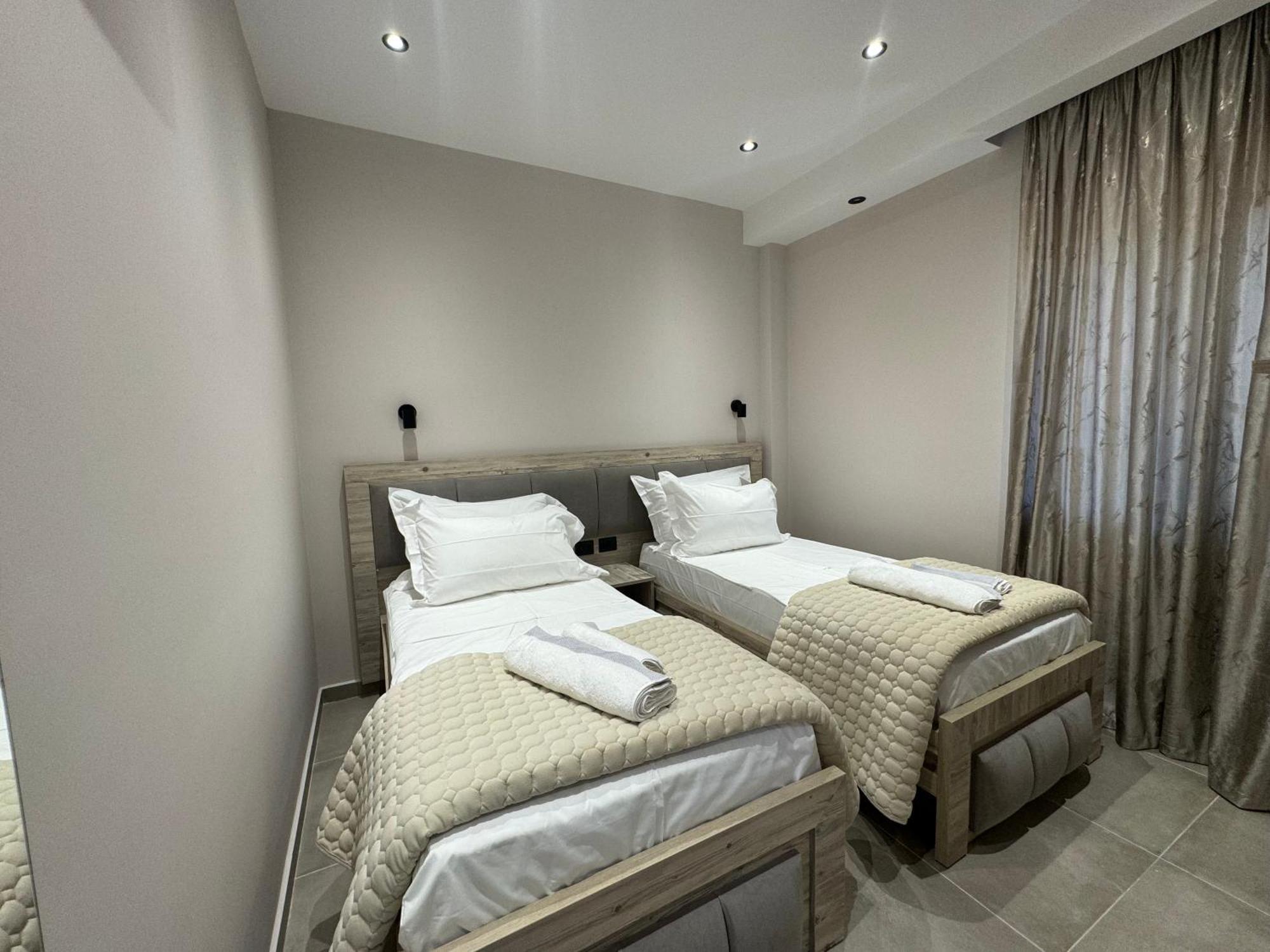 Hotel Kseal Përmet المظهر الخارجي الصورة